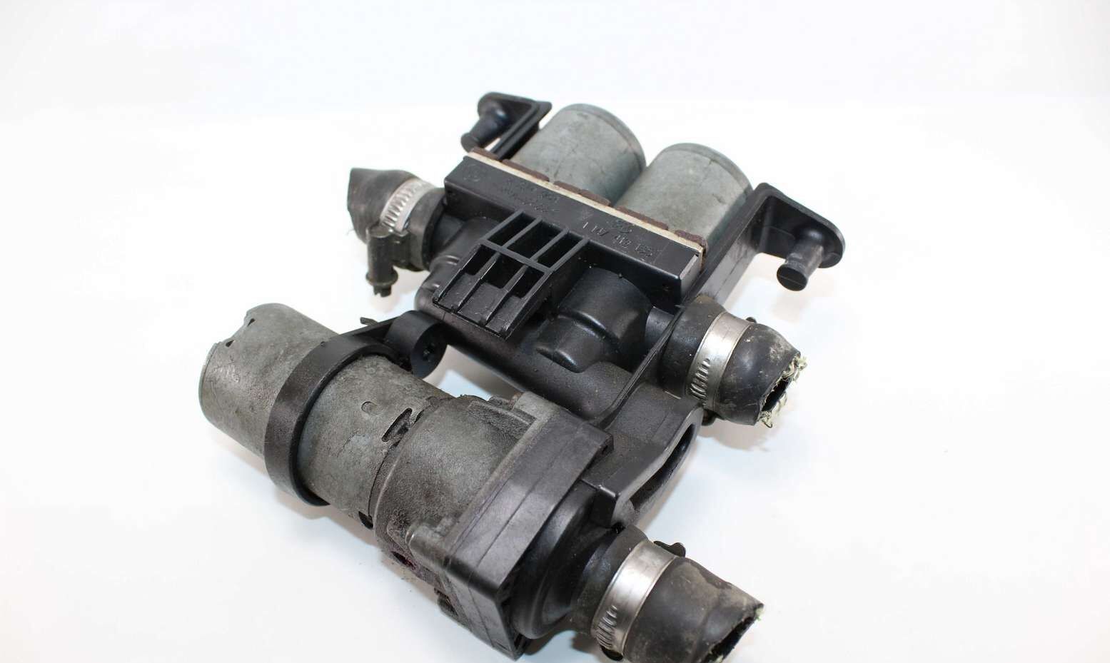 valvula intercambio de calefaccion BMW E39 E38 8374994 8 374 994 1147412135 1 147 412 135