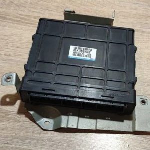 Centralita del motor Mitsubishi Pajero MK386842 E6T01072H2
