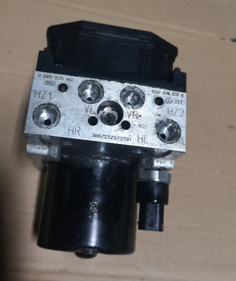 ABS Hidráulica Seat Ibiza VW Polo 9N Fabia 6Y 6Q0907379Q 6Q0614517K 0265950073