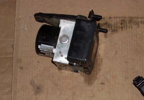 VOLKSWAGEN JETTA VI BOMBA DE ABS 1K0907379BC 10096103413 610927004AB