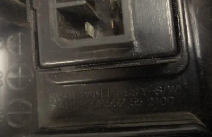 KIA CARNIVAL INTERRUPTOR DE CONTROL DE ALTURA DEL FARO DELANTERO OK55255210D - Imagen 3