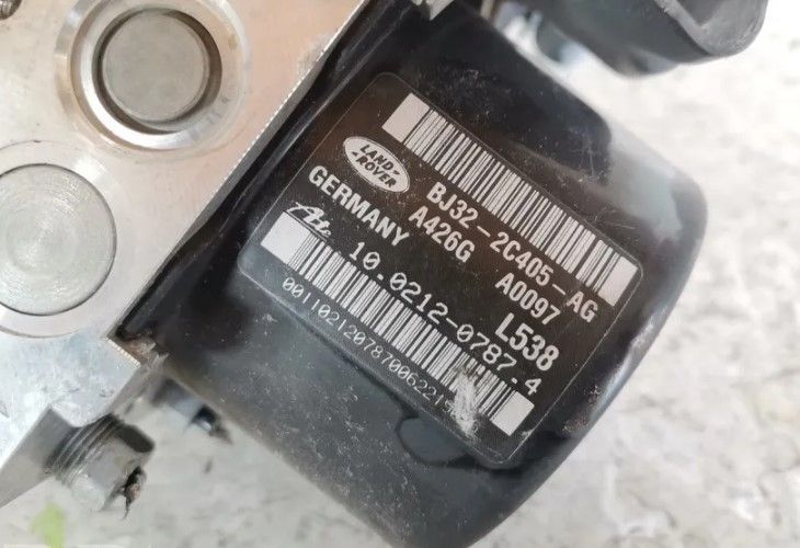 LAND ROVER RANGE ROVER EVOQUE L538 BOMBA DE ABS BJ322C405AG