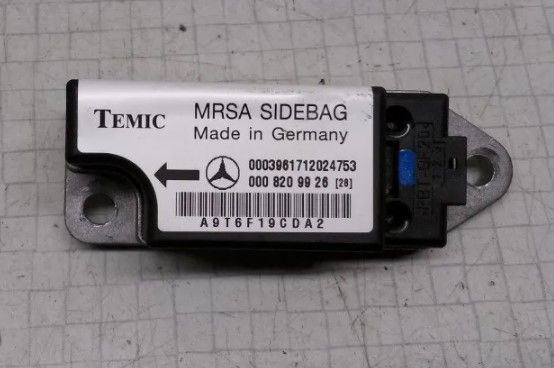 MERCEDES-BENZ E W210 SENSOR IMPACTO/ACCIDENTE PARA ACTIVAR AIRBAG 0008209926