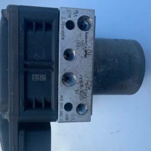 AUDI Q7 4L BOMBA DE ABS 4G097379489
