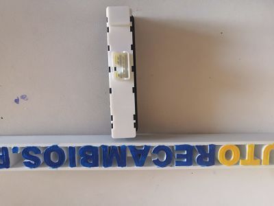 Mando botonera interruptor elevalunas Suzuki Vitara del 88 a 97 puerta conductor NUEVO - Imagen 2