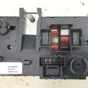 Caja de Fusibles A2139068801 Mercedes