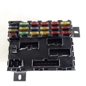 Caja de fusibles Alfa Romeo 156 60679160