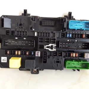 Caja de fusibles BSI Opel Astra 13181278DP 13 181 278 DP 5DK00866931 5DK008669-31