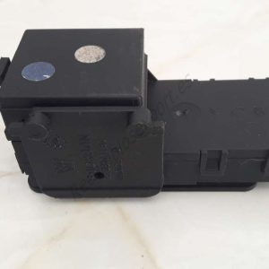 Caja de fusibles Citroen Saxo 9608173180 96 081731 80 BOURBON