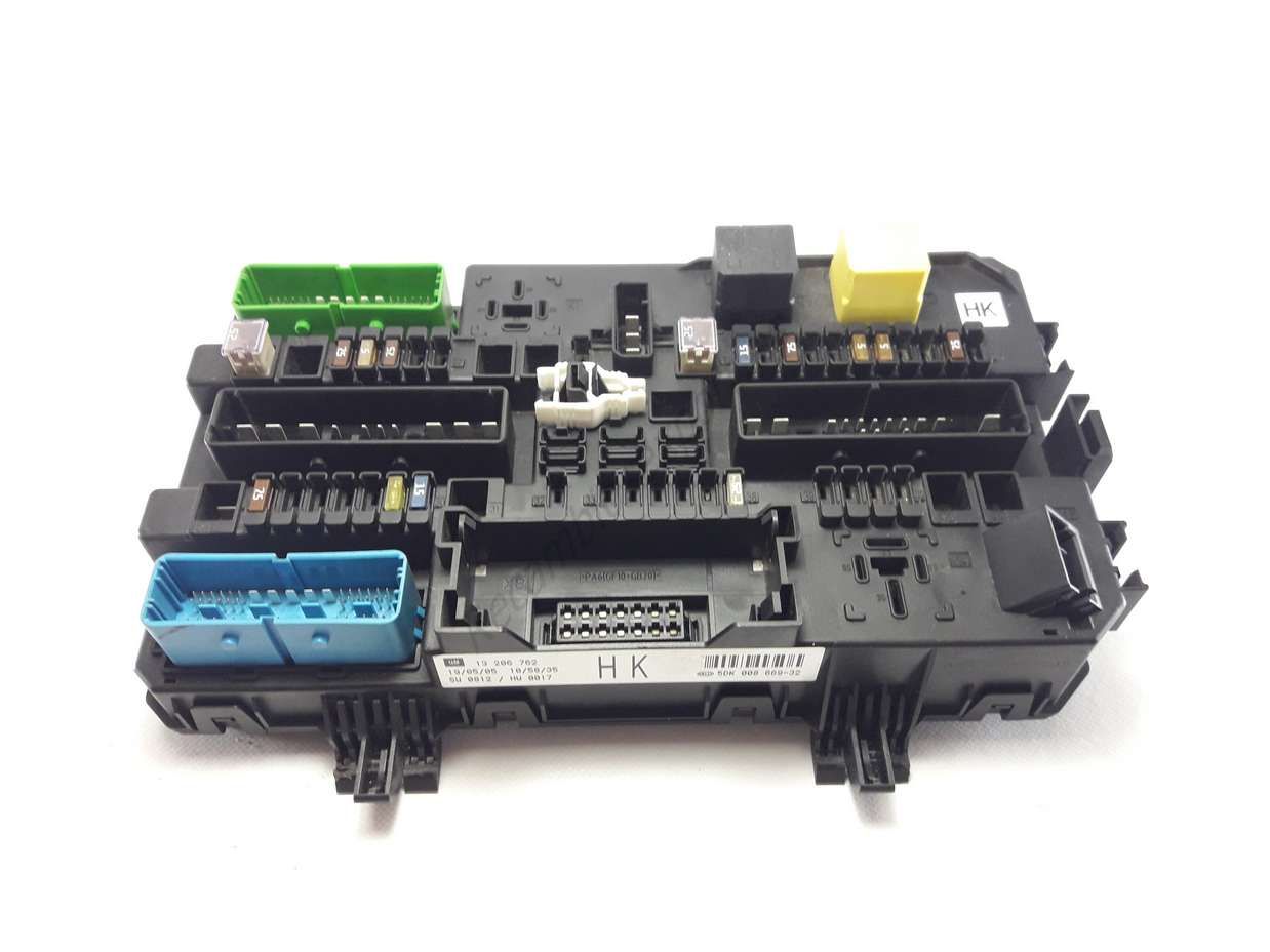 Caja de fusibles Opel Astra H 13 206 762 HK 13206762HK 13206762 HELLA 5DK00866932 5DK 008 669-32 SW 0812 HW 0017
