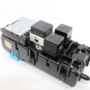 Caja de fusibles Volvo V40 S40 30865169