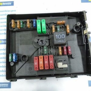 UNIDAD DE FUSIBLE VOLKSWAGEN GOLF PLUS 1K0937125K