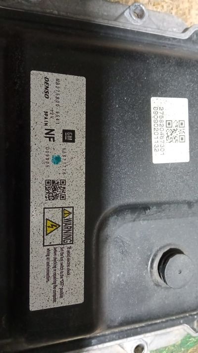 Centralita del motor OPEL 55571776 MB2758009541 MB275800-9541 55571776NF - Imagen 2