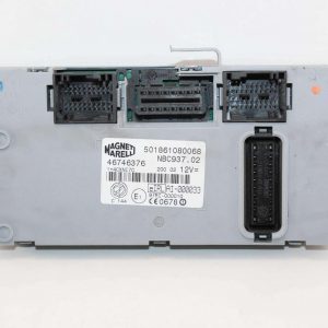 Caja de fusibles Alfa Romeo 147 46746376 501861080068 NBC93702 NBC937.02