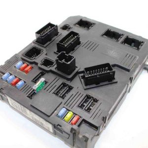 BSI Caja de fusibles Peugeot 206 Partner Citroen Xsara Picasso 9653667580 S118085320E