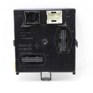 Caja de fusibles Renault Laguna 8200141158 55RDR6013 10313950827 1031395 0827
