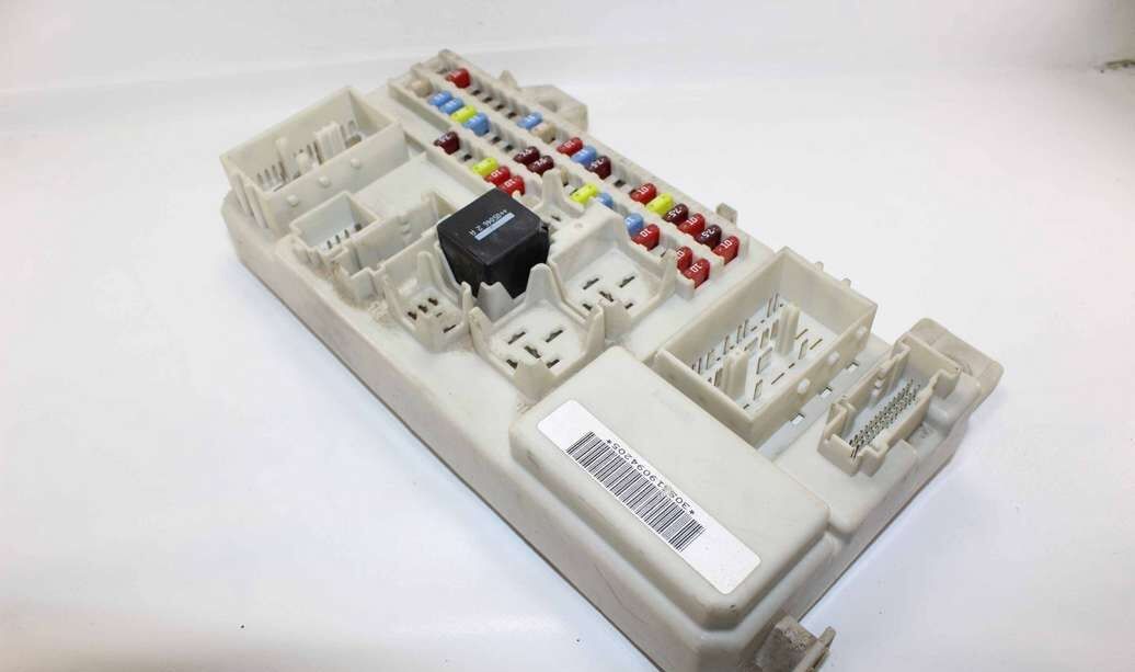Caja de fusibles Ford Focus 4M5T14A073AC 4M5T 14A073 AC 00024369 519094205