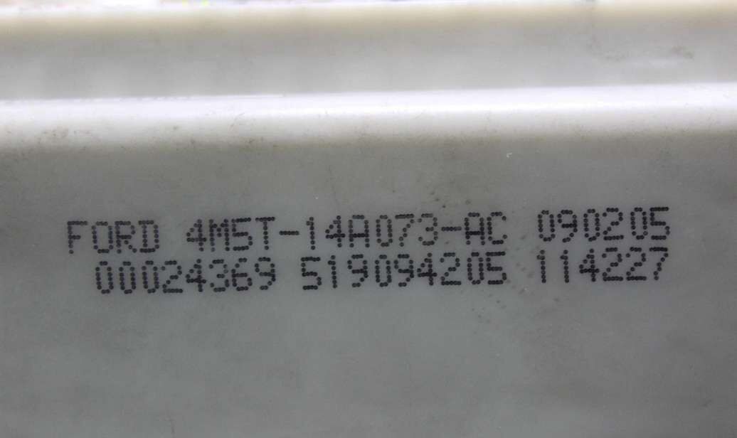 Caja de fusibles Ford Focus 4M5T14A073AC 4M5T 14A073 AC 00024369 519094205 - Imagen 4