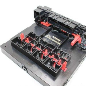 Caja de fusibles VW Seat Skoda 3C0937049E 3C0 937 049 E Bosch F005V00526 F005 V0 0526