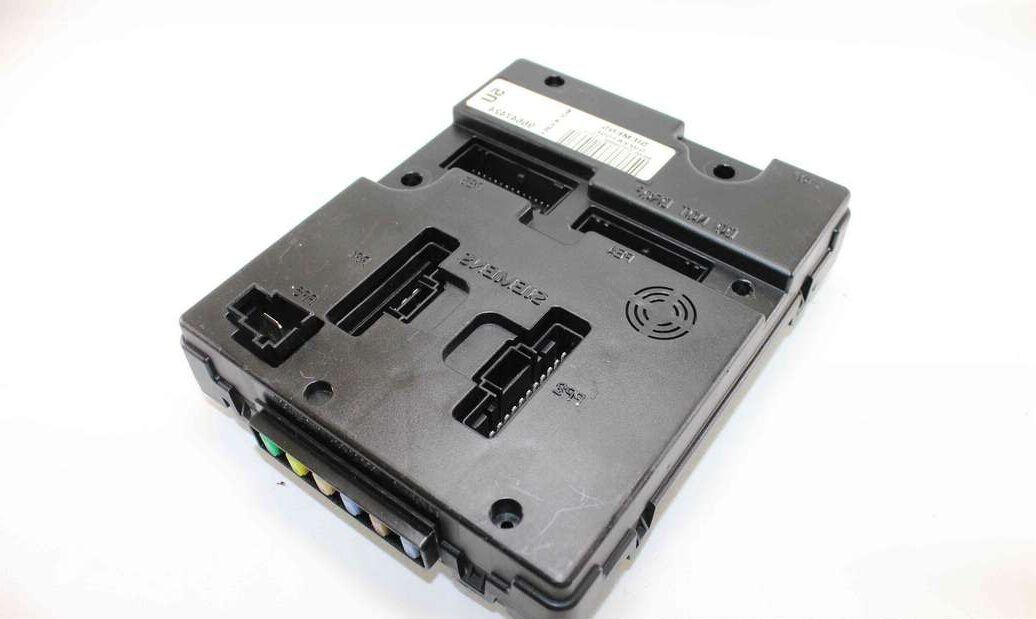 Caja de fusibles Chevrolet Epica 96647424 Siemens 5WY8155C