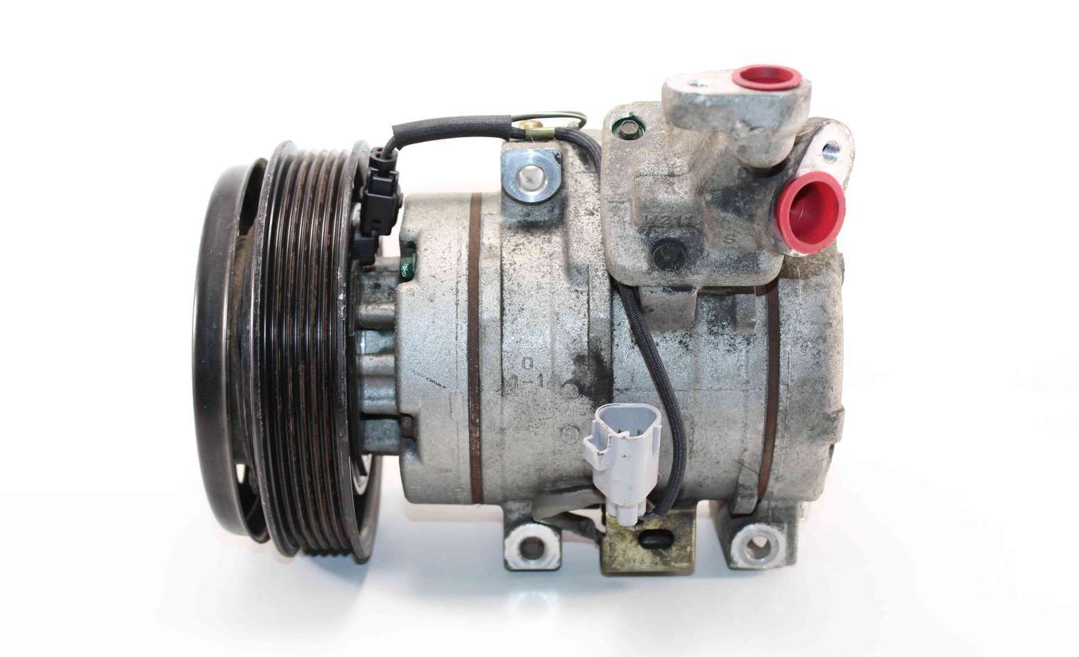 Compresor de aire acondicionado Toyota Rav 2473000151 247300-0151 4472203953 447220-3953 Denso