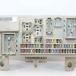 Caja de fusibles Ford Focus 4M5T14A073BD 4M5T-14A073-BD 4M5T14014CBF 4M5T 14014 CBF 519098305