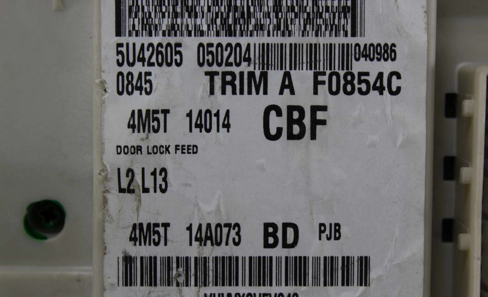 Caja de fusibles Ford Focus 4M5T14A073BD 4M5T-14A073-BD 4M5T14014CBF 4M5T 14014 CBF 519098305 - Imagen 3