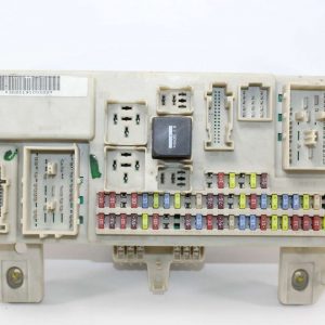 Caja de fusibles Ford Focus 4M5T14A073DC 4M5T 14A073 DC 4M5T14014CFF 4M5T 14014 CFF 51900200