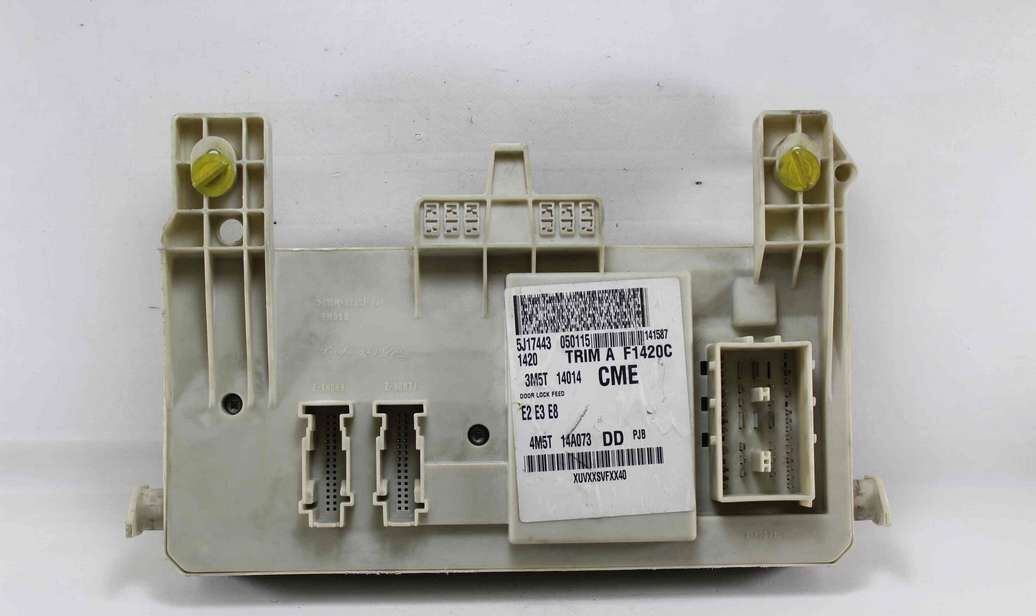Caja de fusibles Ford Focus 4M5T14A073DD 4M5T 14A073 DD 3M5T14014CME 3M5T 14014 CME - Imagen 2