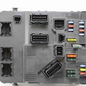 Caja de fusibles Citroen Berlingo 9657999880 BG S118085120F S118085120 FBSI E03-00
