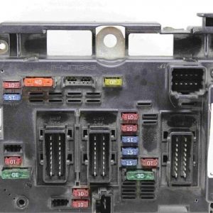 Caja de fusibles Peugeot Citroen 9644038780 BSM B2