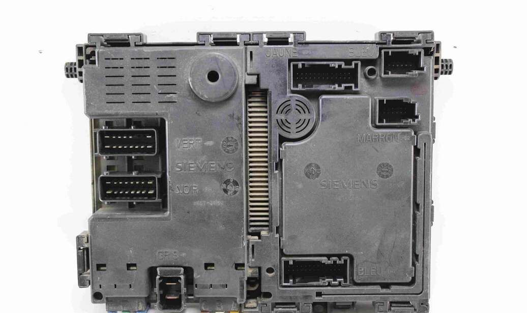 Caja de fusibles Peugeot Citroen 964009138000 9640091380/00 S110950410E S110950410 E BSI D9