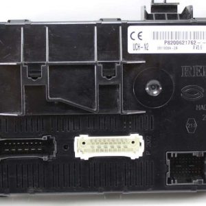 Caja de fusibles Renault Clio P8200621762 P8200621762—A P8200621762A UCH -N2