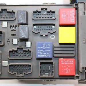 Caja de fusibles Renault Laguna 8200206775 55RDF8012