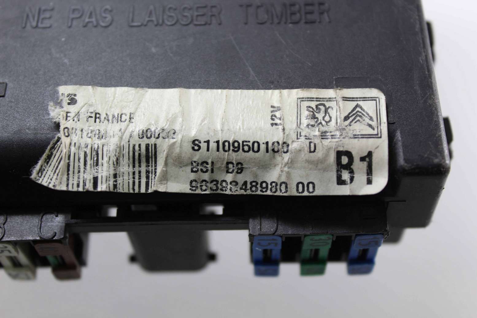 Caja de fusibles Peugeot 406 963984898000 9639848980 00 S1109500100D S1109500100 D - Imagen 2
