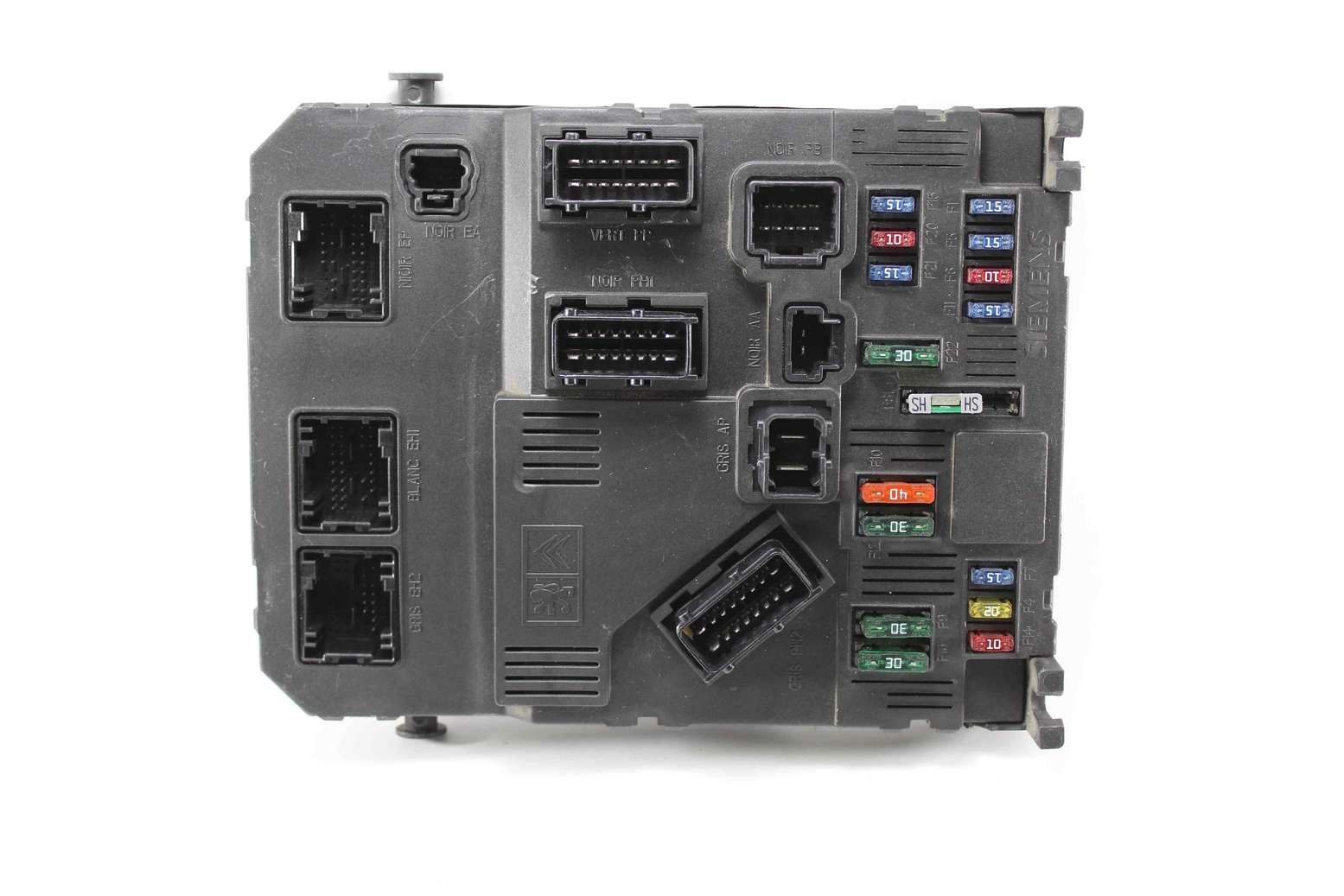 Caja de fusibles Peugeot 206 9646777380 Siemens S118065210G S118065210 G