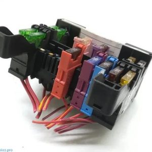 CAJA RELES FUSIBLES Mercedes Clase E 2115450301
