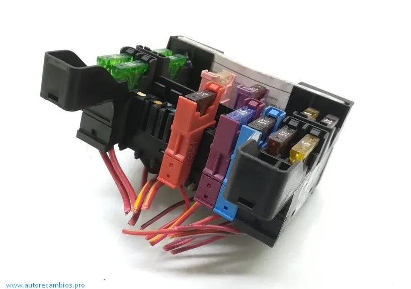 CAJA RELES FUSIBLES Mercedes Clase E 2115450301