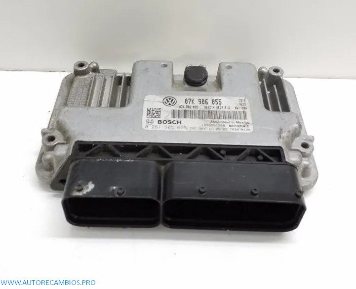 VOLKSWAGEN JETTA VI CENTRALITA MOTOR 07K906055 0261S05699