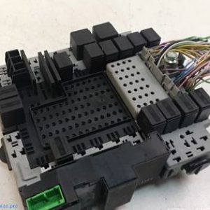 VOLVO XC90 MÓDULO DE FUSIBLE 8691998 08696035