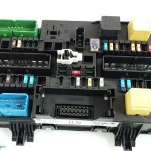 OPEL ASTRA H MÓDULO DE FUSIBLE 13220829 5DK00866943
