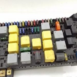 MERCEDES-BENZ ML W163 MÓDULO DE FUSIBLE 1635450205
