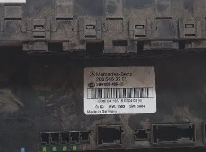 MERCEDES-BENZ C W203 MÓDULO DE FUSIBLE 2035453201 5DK00848612