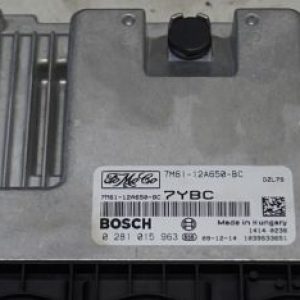 Centralita del motor Mazda 3 BOSCH 0281015963 7M61-12A650-BC 7M6112A650BC