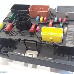 Caja de fusibles Peugeot Citroen C4 Picasso 9664055680