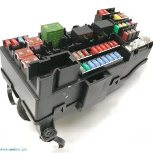 CAJA DE FUSIBLES OPEL MOKKA 121092611 P3180207