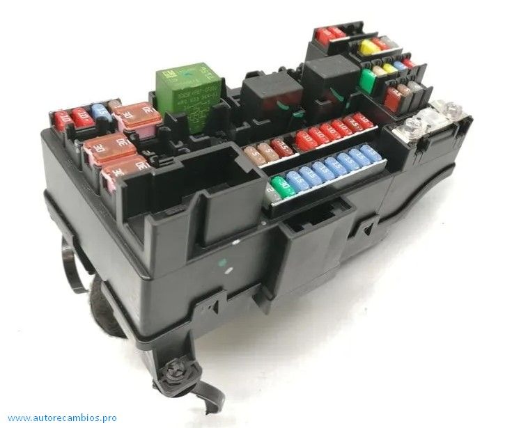 CAJA DE FUSIBLES OPEL MOKKA 121092611 P3180207