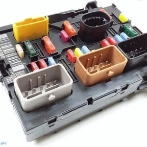 BSM Caja de fusibles Citroen C4 Peugeot 9661708080 BSM-L08-00