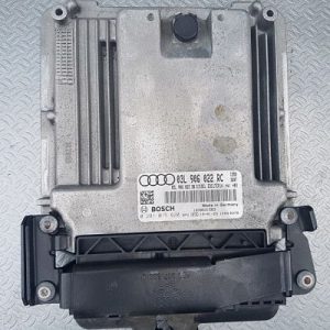 Audi Volkswagen CENTRALITA MOTOR 03L906022RC 03L906022BQ 0281015820