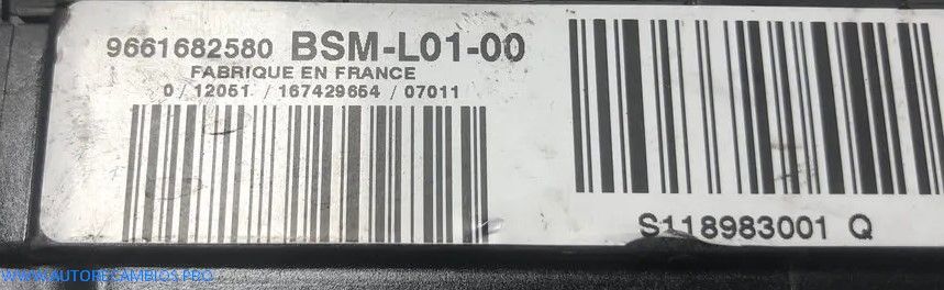 Caja de fusibles Peugeot Citroën 9661682580 S118983001Q BSM-L01-00